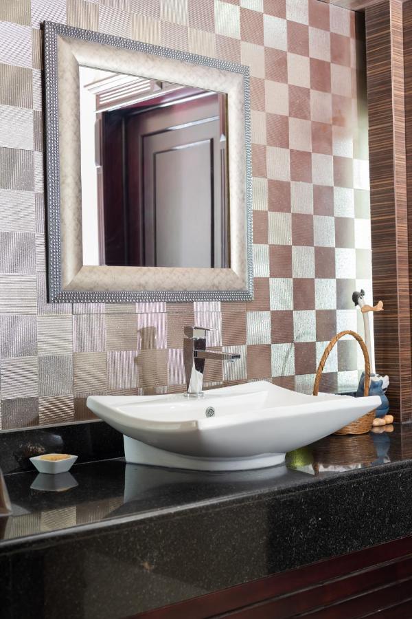 Hotel Boutique Mansion La Ceiba Merida Ngoại thất bức ảnh