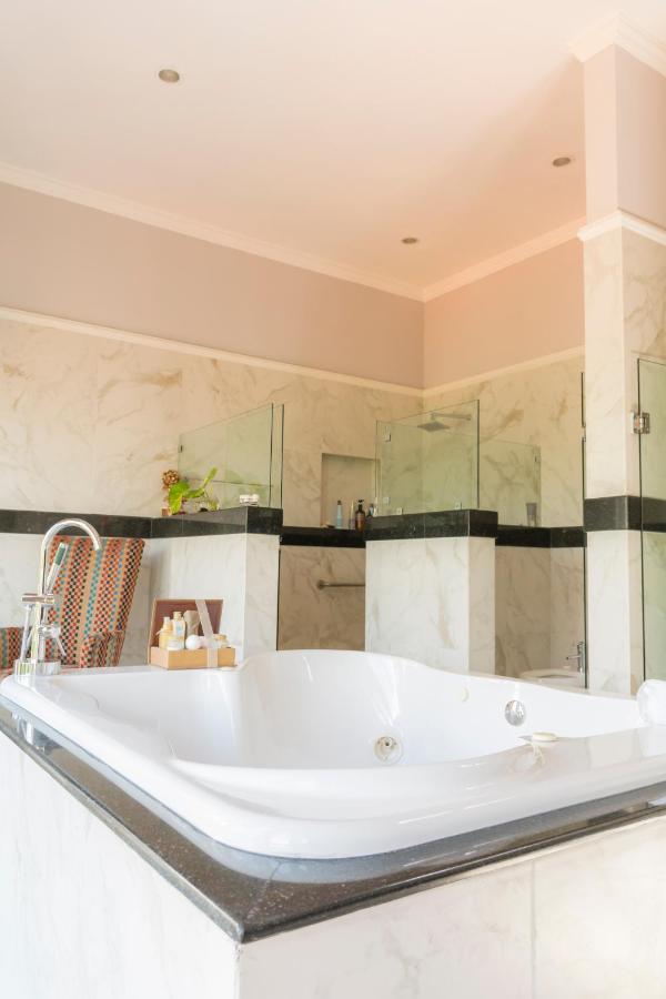 Hotel Boutique Mansion La Ceiba Merida Ngoại thất bức ảnh